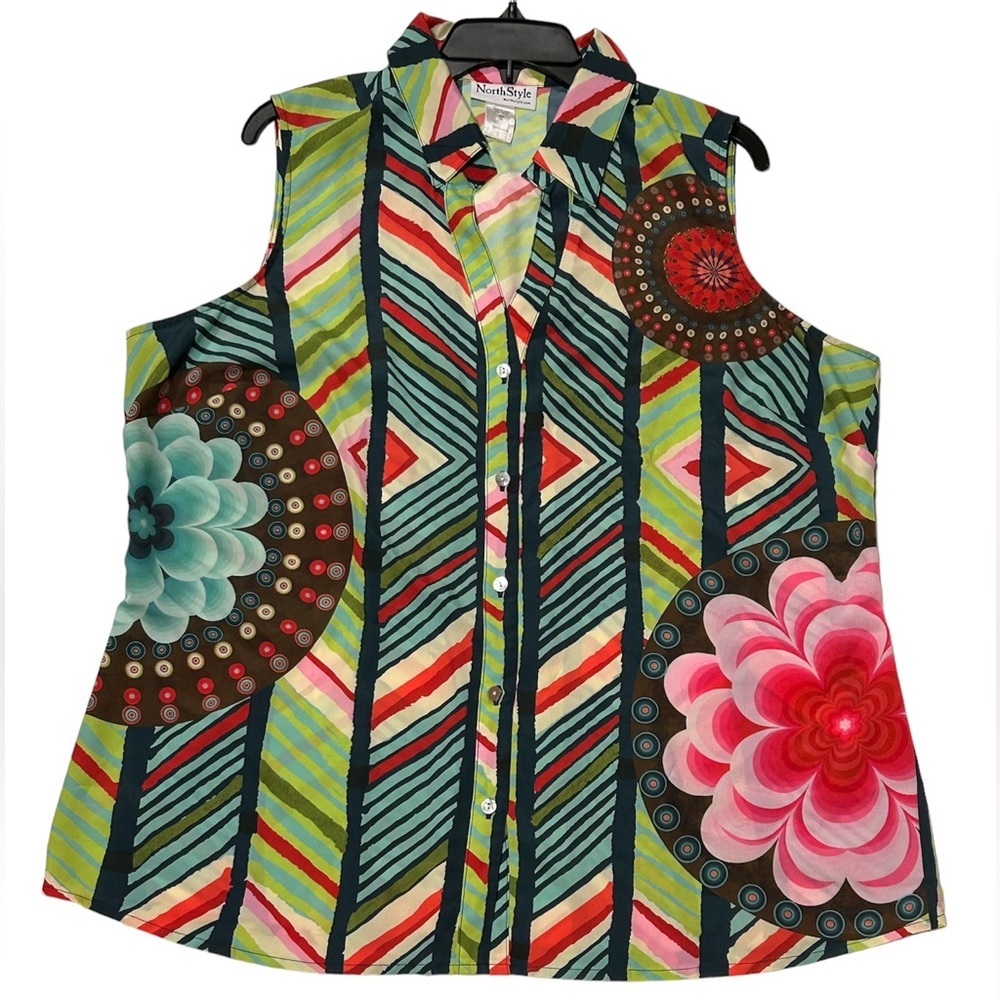 NorthStyle Limited Edition Multi Color & Bright Sleeveless Button Up Tunic 1X‎